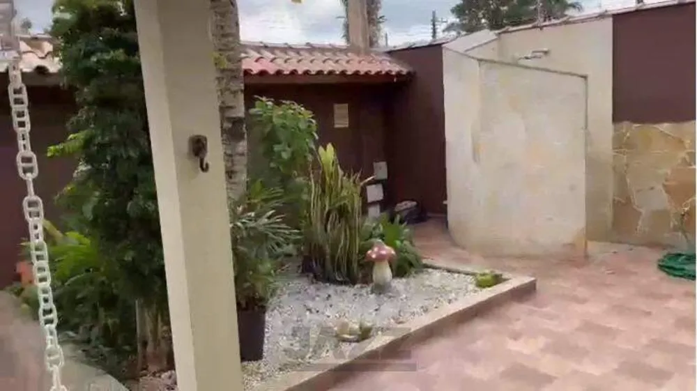 Casa, 5 quartos, 312 m² - Foto 2