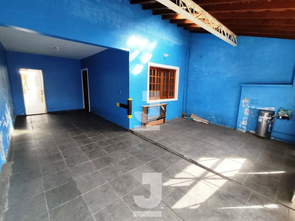 Casa à venda com 4 quartos, 120m² - Foto 2