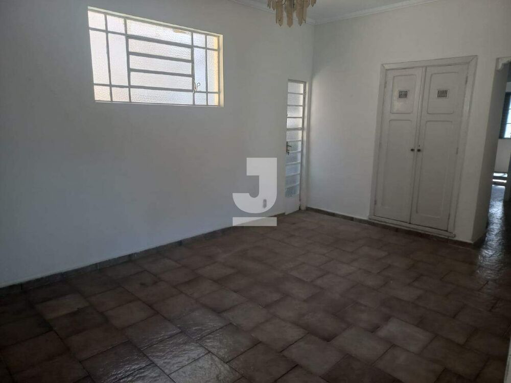 Casa, 3 quartos, 227 m² - Foto 2