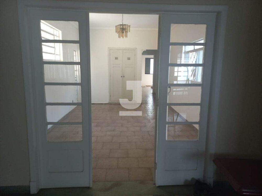 Casa, 3 quartos, 227 m² - Foto 3