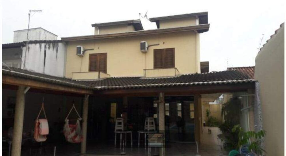 Casa, 3 quartos, 215 m² - Foto 4