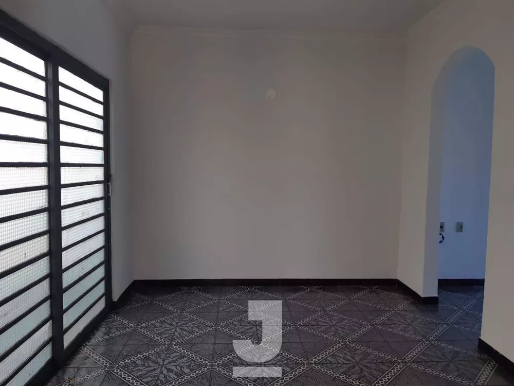 Casa à venda com 3 quartos, 248m² - Foto 7