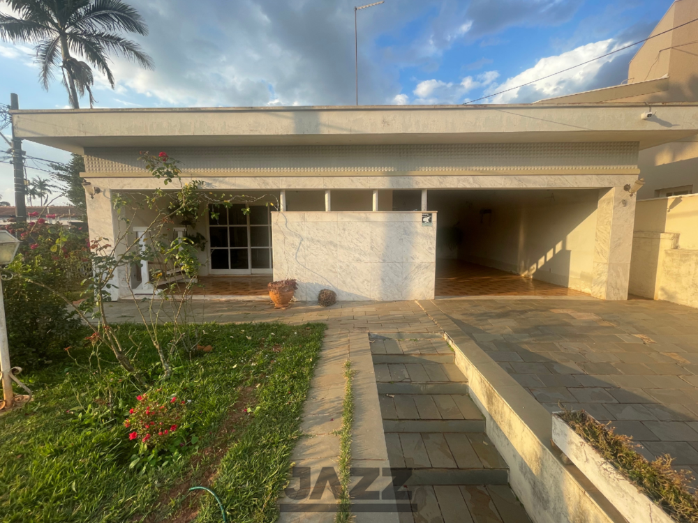 Casa, 4 quartos, 257 m² - Foto 1