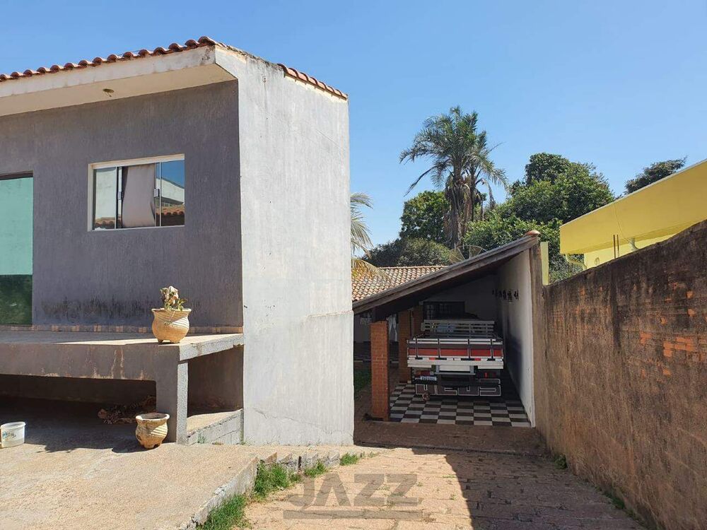 Chácara à venda com 3 quartos, 400m² - Foto 3