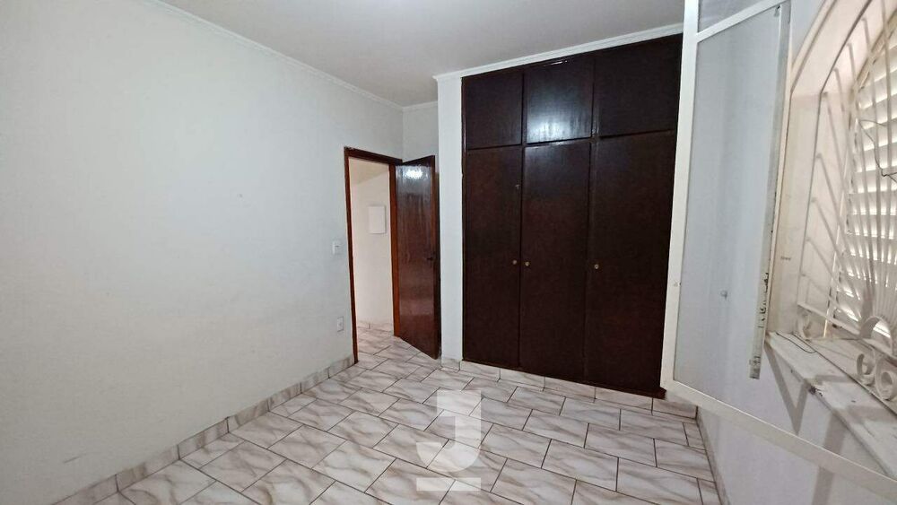 Chácara à venda com 3 quartos, 400m² - Foto 4