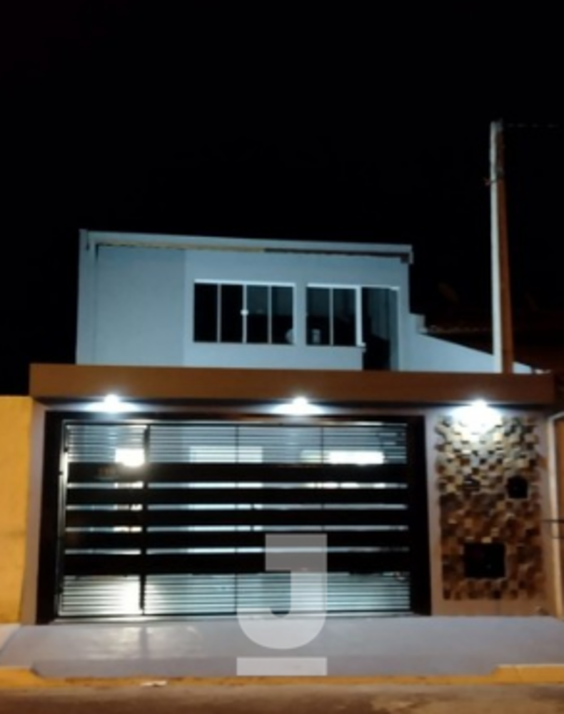 Casa, 3 quartos, 210 m² - Foto 1