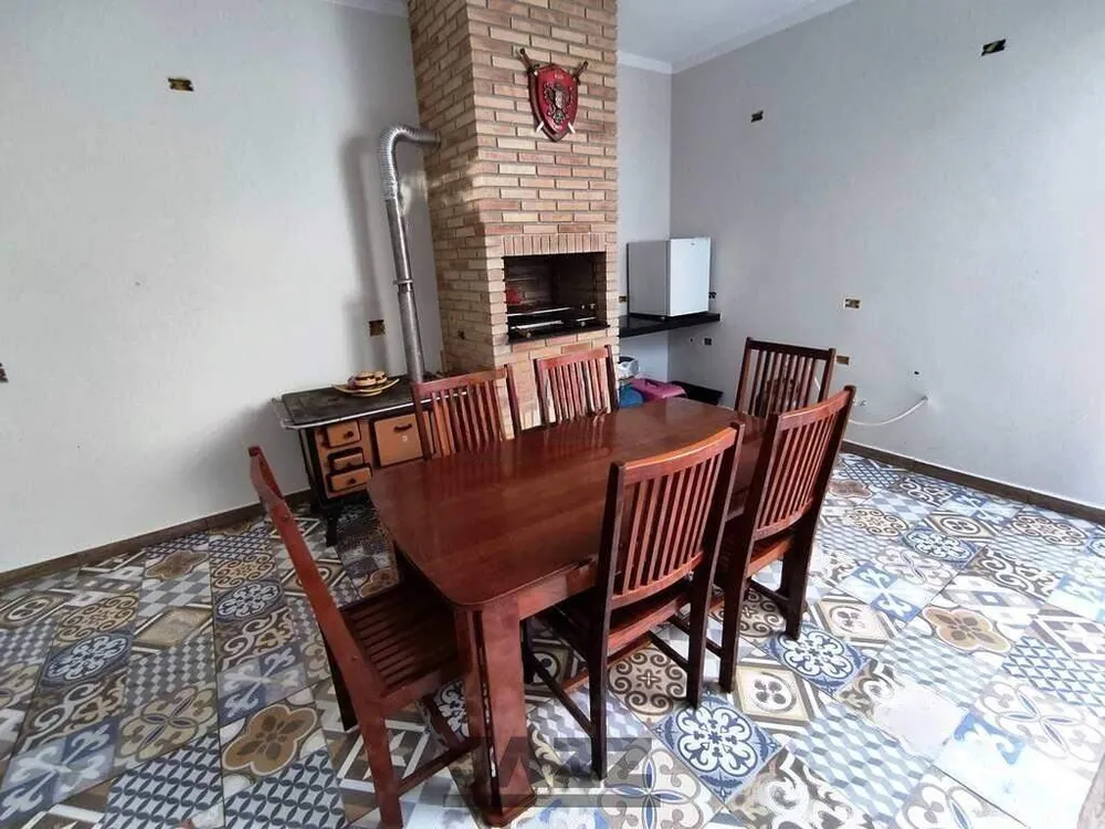 Casa, 3 quartos, 210 m² - Foto 6