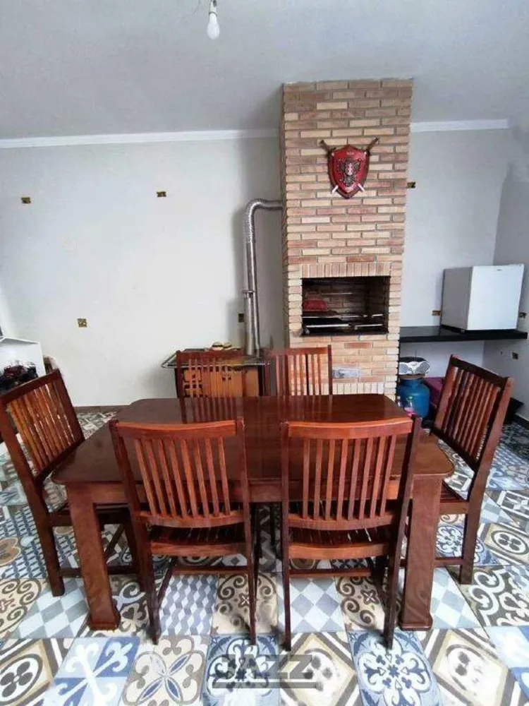 Casa, 3 quartos, 210 m² - Foto 7