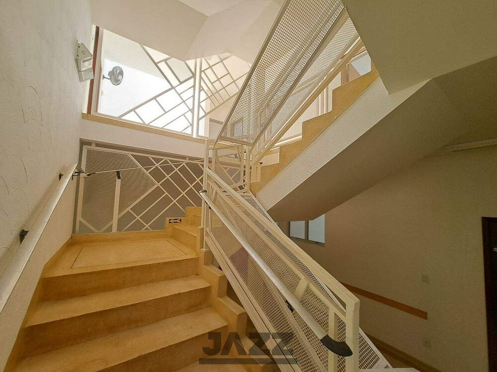 Casa, 17 quartos, 6122 m² - Foto 2