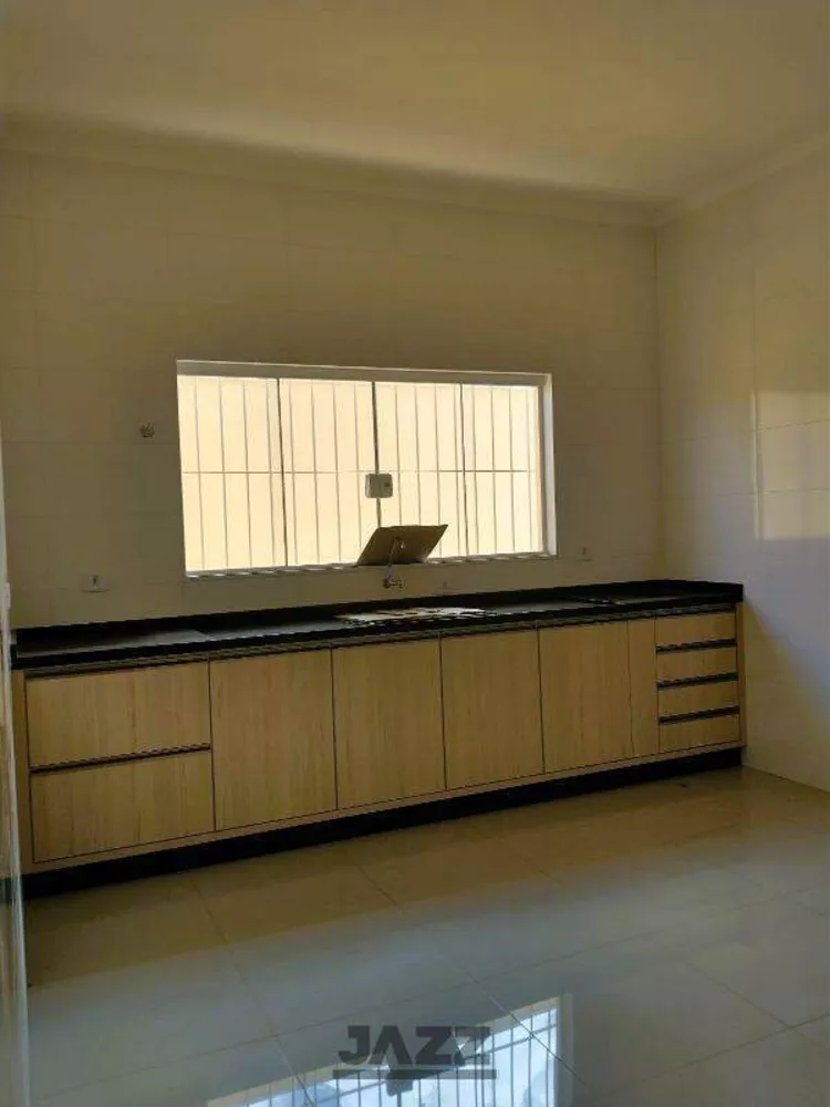 Casa à venda com 2 quartos, 120m² - Foto 1