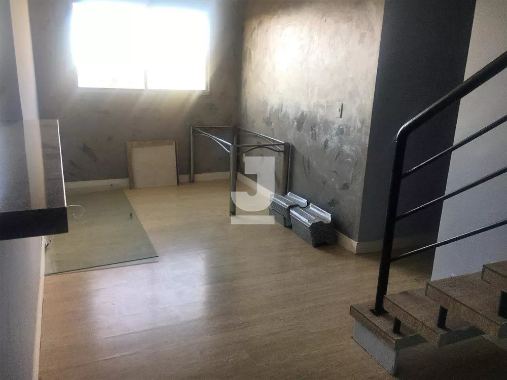 Apartamento à venda com 3 quartos, 140m² - Foto 2