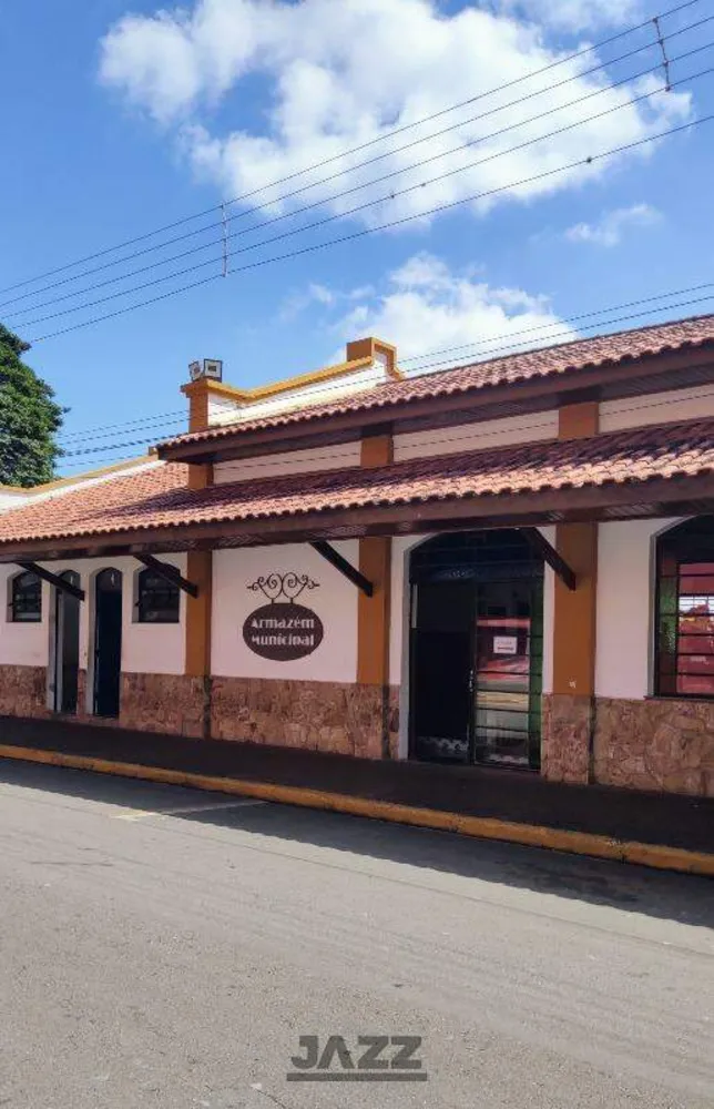 Casa, 3 quartos, 142 m² - Foto 2