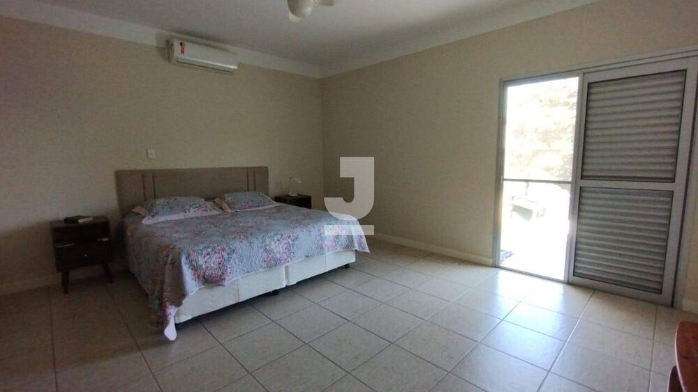 Chácara à venda com 4 quartos, 276m² - Foto 4