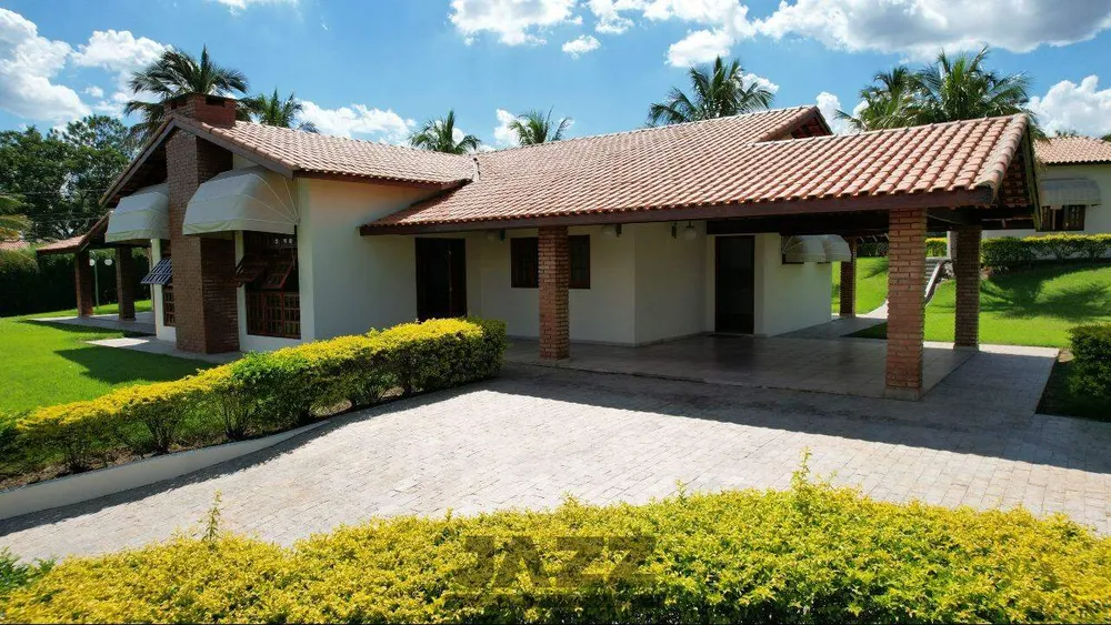 Chácara, 5 quartos, 4278 m² - Foto 1