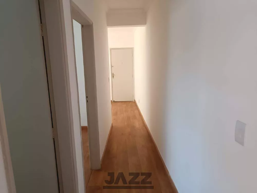 Apartamento à venda com 2 quartos, 70m² - Foto 3