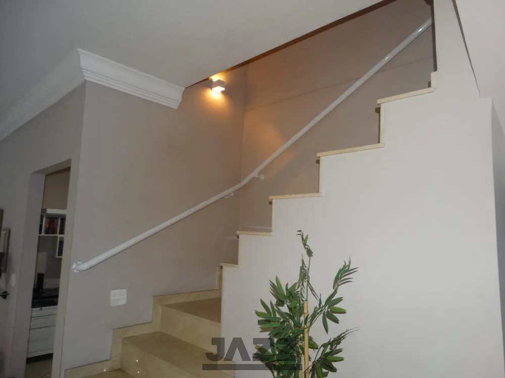Casa, 5 quartos, 238 m² - Foto 11