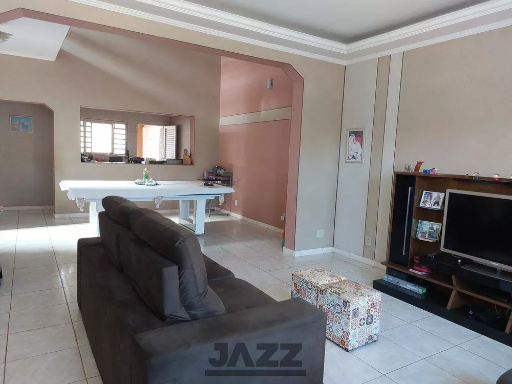 Casa à venda com 3 quartos, 260m² - Foto 3