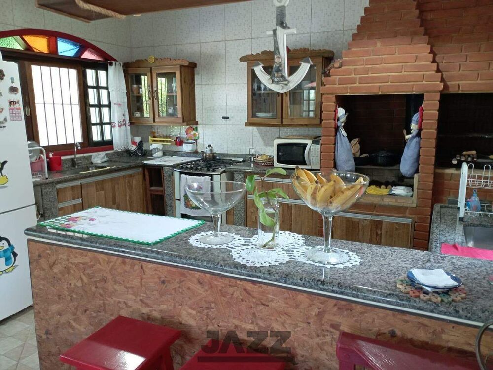 Casa, 3 quartos, 177 m² - Foto 2