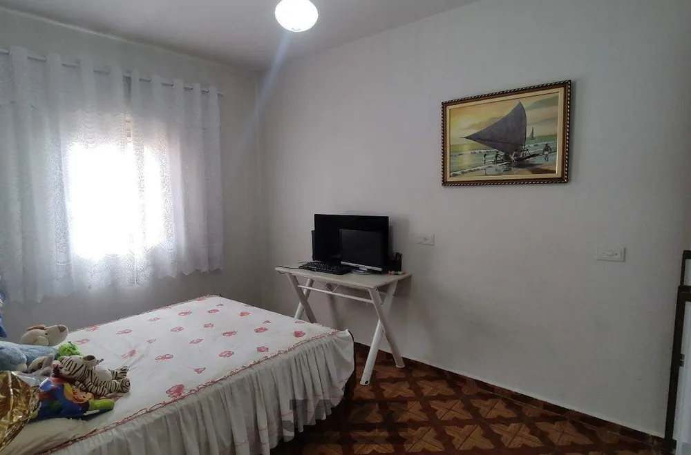 Casa, 3 quartos, 200 m² - Foto 1