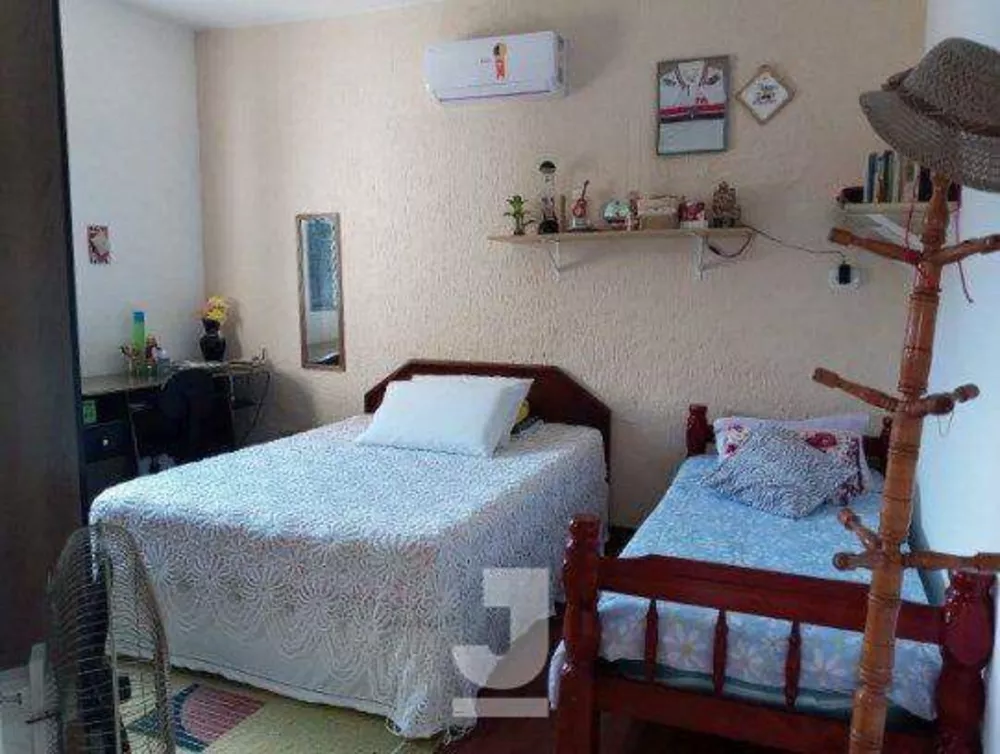 Casa à venda com 3 quartos, 200m² - Foto 14