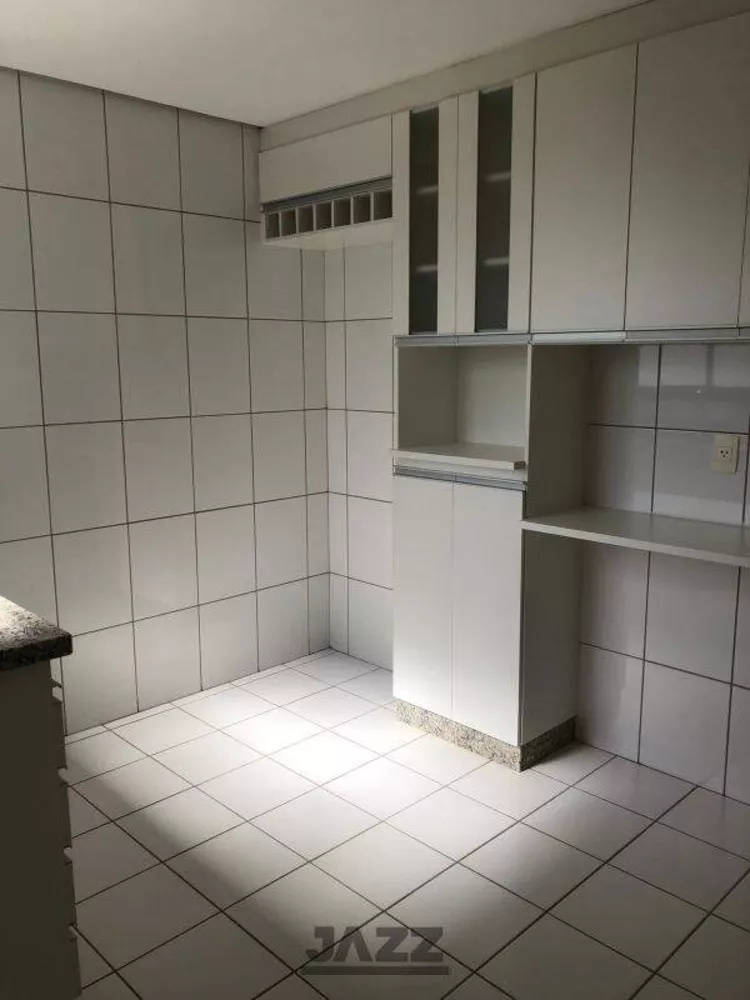 Apartamento à venda com 3 quartos, 83m² - Foto 2