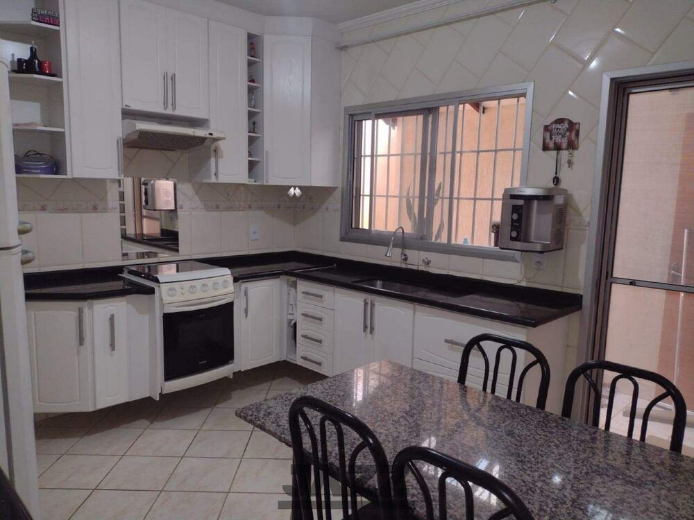 Casa, 2 quartos, 105 m² - Foto 1