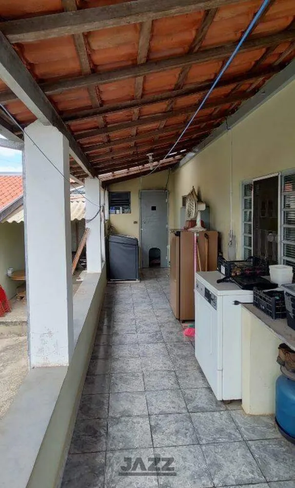 Chácara, 3 quartos, 1023 m² - Foto 2