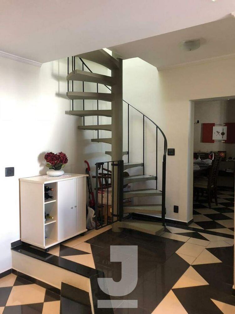 Casa, 3 quartos, 186 m² - Foto 1