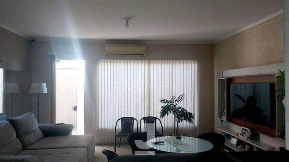 Casa, 3 quartos, 254 m² - Foto 2