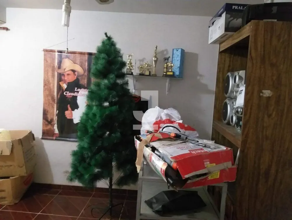 Chácara, 4 quartos, 2420 m² - Foto 6