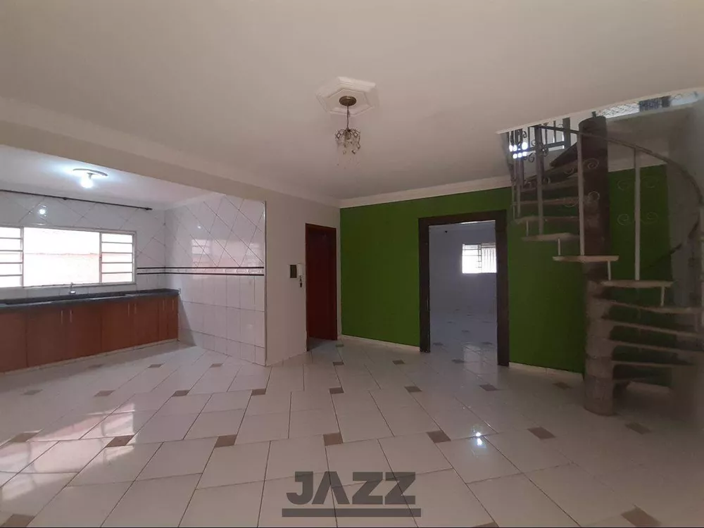 Casa à venda com 3 quartos, 230m² - Foto 4