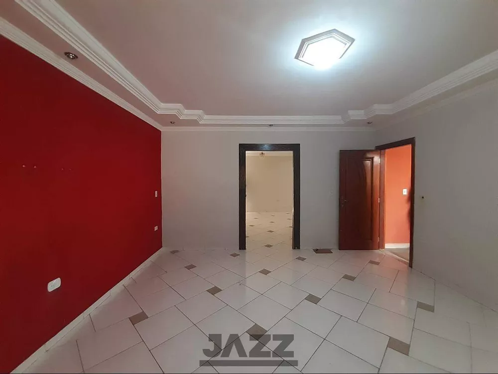 Casa à venda com 3 quartos, 230m² - Foto 3