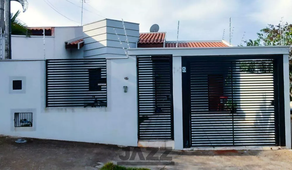 Casa à venda com 2 quartos, 115m² - Foto 2