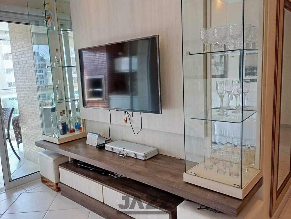 Apartamento à venda com 4 quartos, 127m² - Foto 3