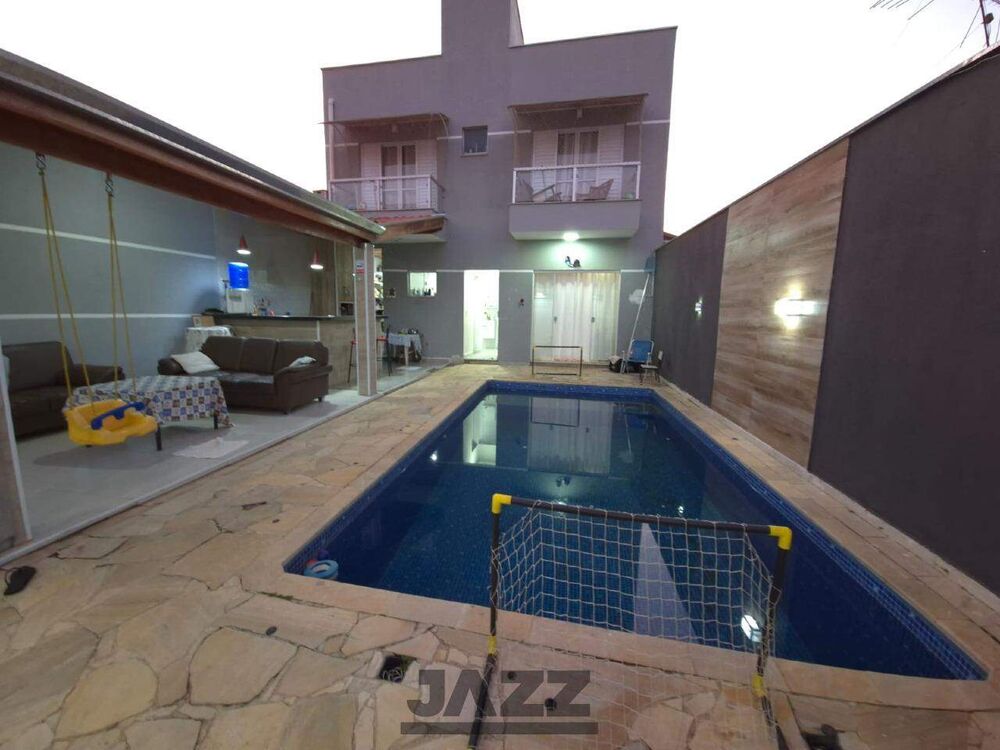 Casa, 3 quartos, 130 m² - Foto 1