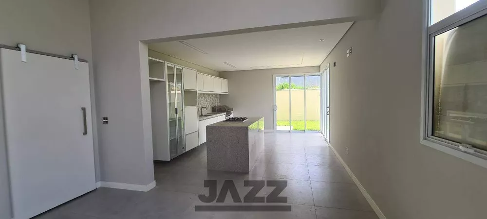 Casa de Condomínio à venda com 3 quartos, 161m² - Foto 3