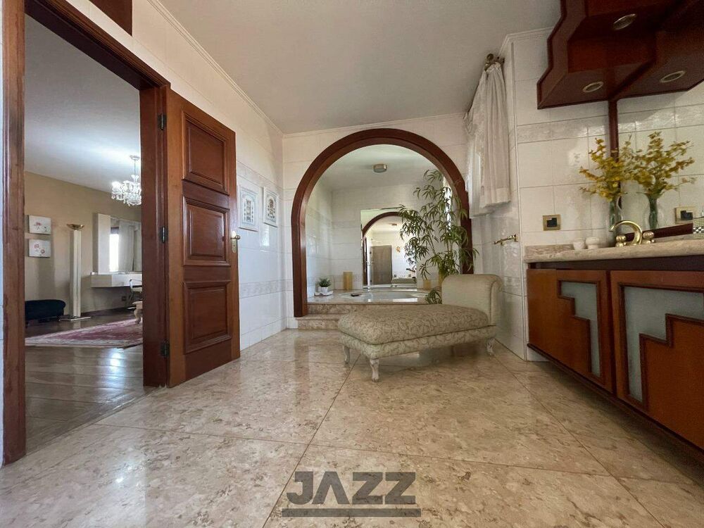 Prédio Inteiro à venda com 7 quartos, 1511m² - Foto 10