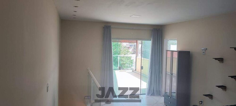 Casa à venda com 4 quartos, 140m² - Foto 1