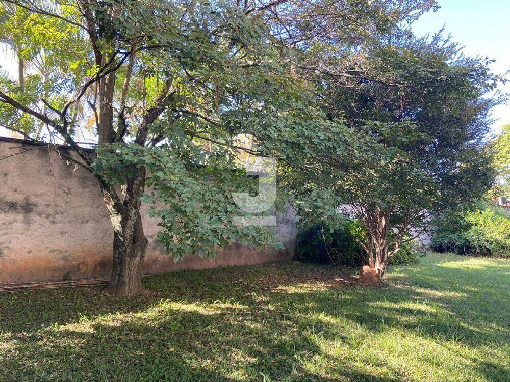 Chácara, 3 quartos, 2120 m² - Foto 2