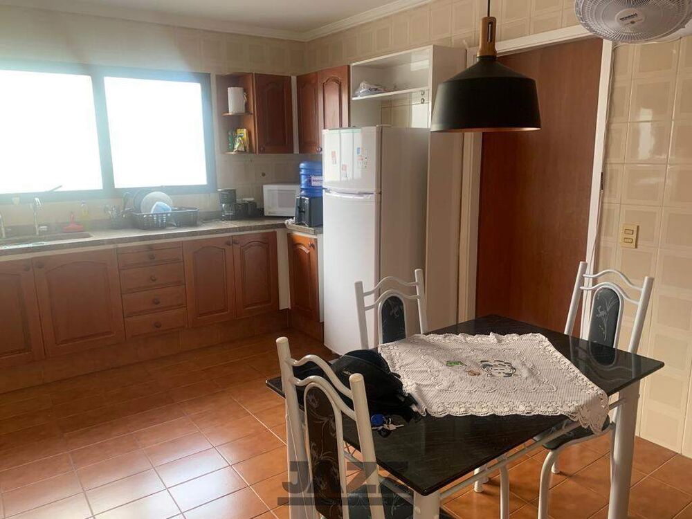 Apartamento, 4 quartos, 190 m² - Foto 1