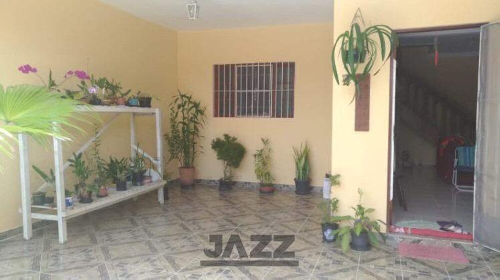 Casa, 2 quartos, 180 m² - Foto 1
