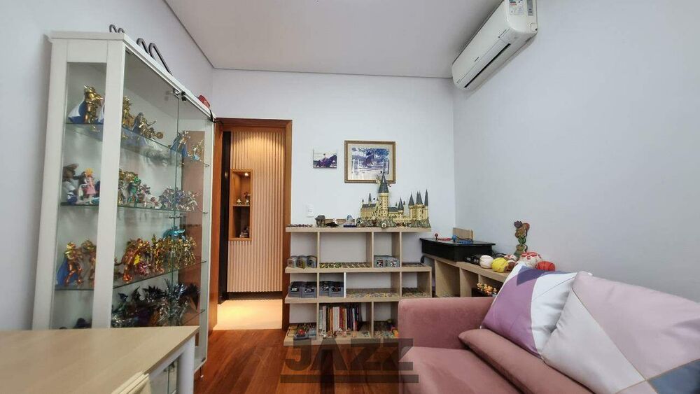 Casa de Condomínio à venda com 4 quartos, 330m² - Foto 4