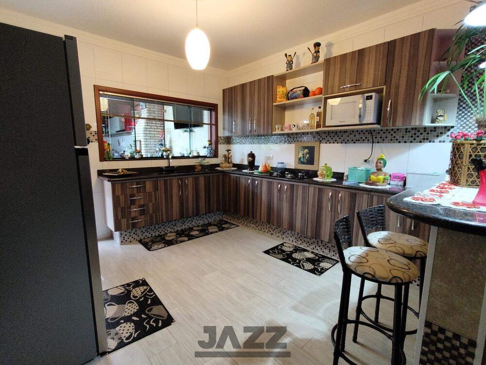 Casa, 3 quartos, 196 m² - Foto 13