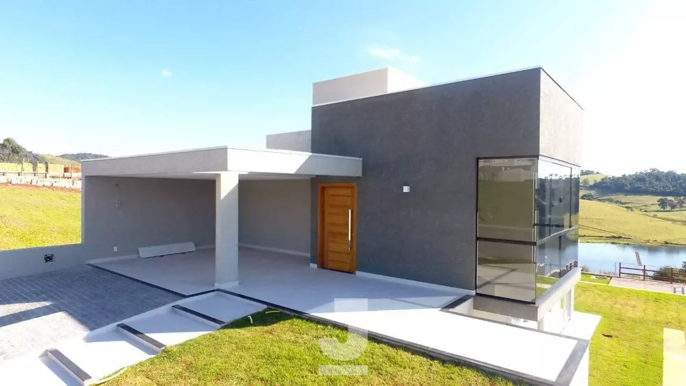 Casa de Condomínio à venda com 4 quartos, 255m² - Foto 1