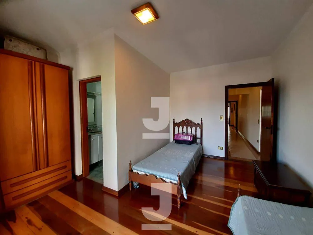 Casa, 3 quartos, 306 m² - Foto 2