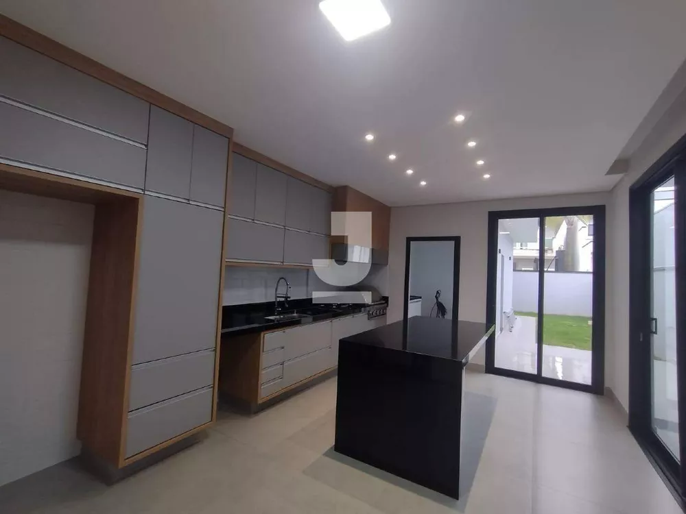 Casa de Condomínio à venda com 3 quartos, 190m² - Foto 1