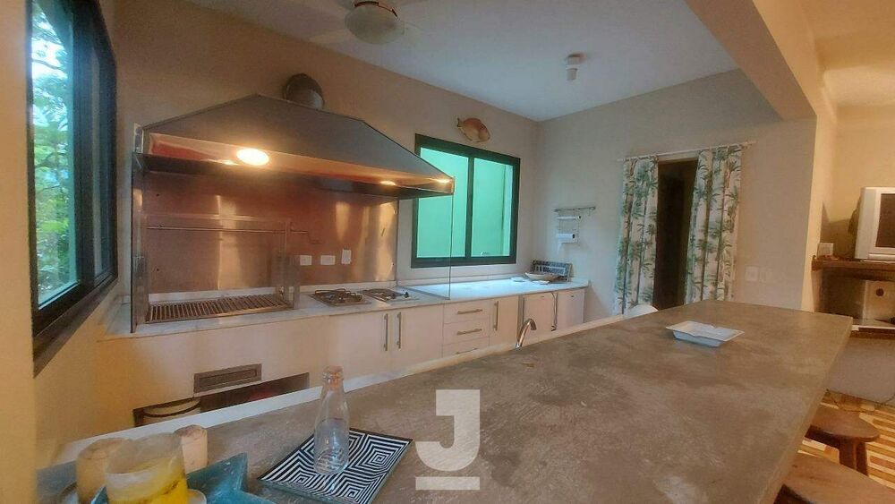 Casa à venda com 3 quartos, 230m² - Foto 9