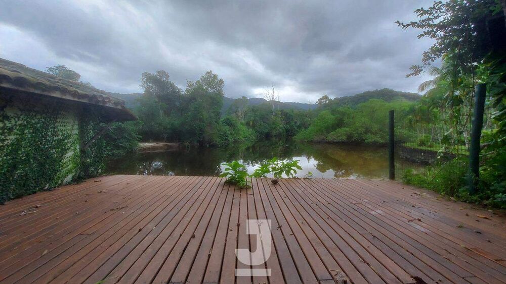 Casa à venda com 3 quartos, 230m² - Foto 12