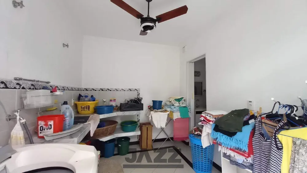 Casa, 3 quartos, 252 m² - Foto 4