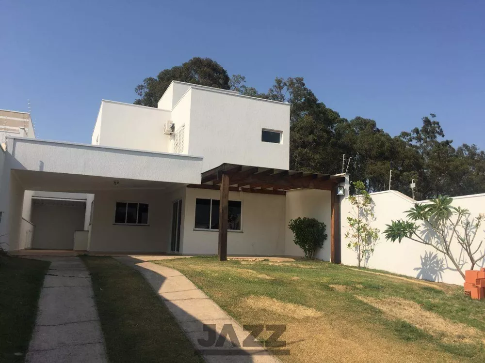 Casa à venda com 3 quartos, 250m² - Foto 1